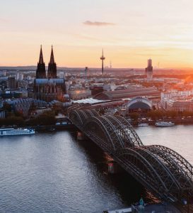 Location de voiture Aéroport de Cologne-Bonn